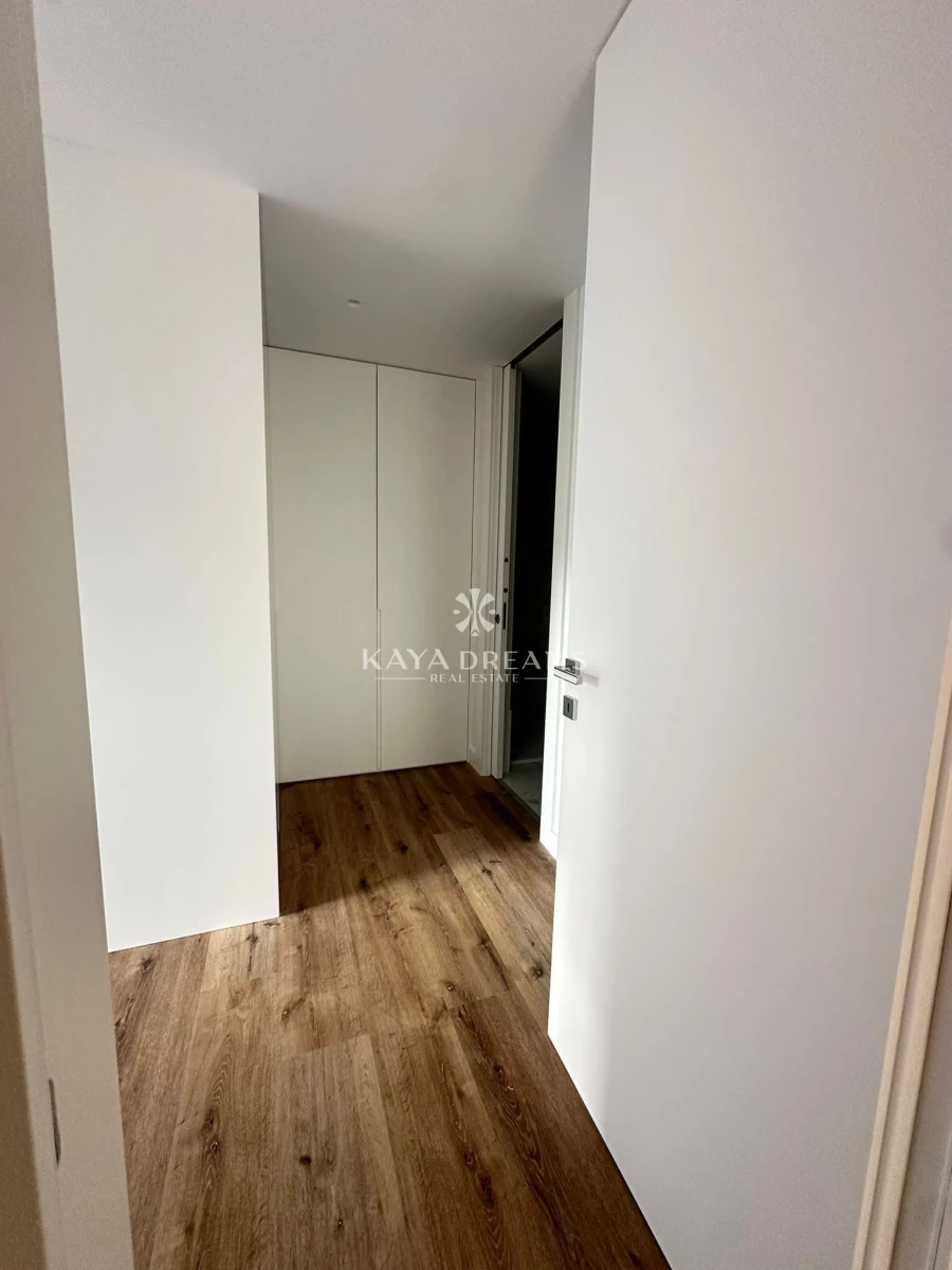 Apartamento T2 para Venda em Pontinha e Famões Foto 13