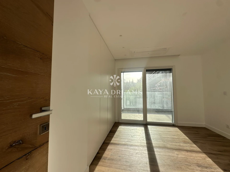 Apartamento T2 para Venda em Pontinha e Famões Foto 15