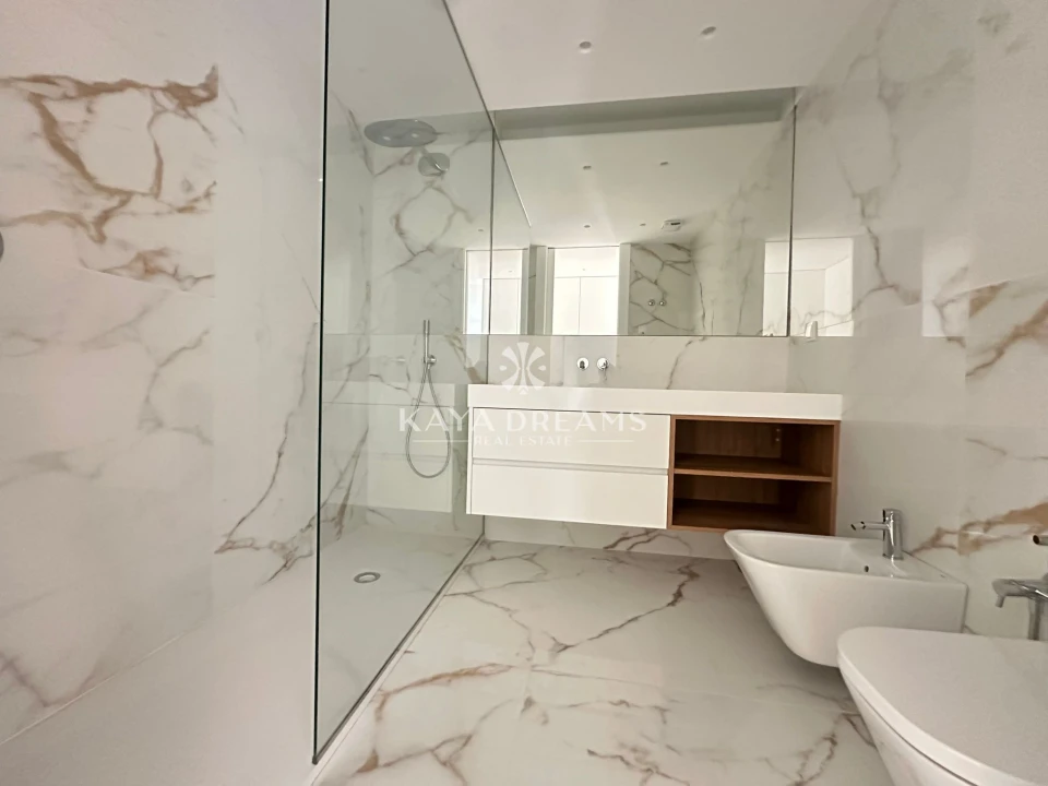 Apartamento T2 para Venda em Pontinha e Famões Foto 12