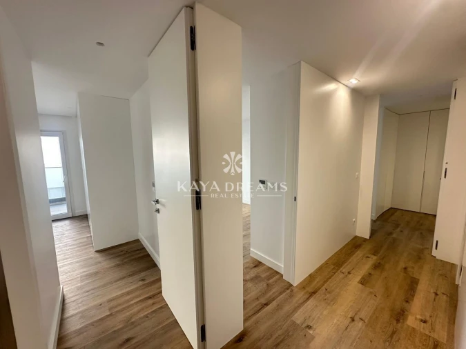 Apartamento T3 para Venda em Pontinha e Famões Foto 7