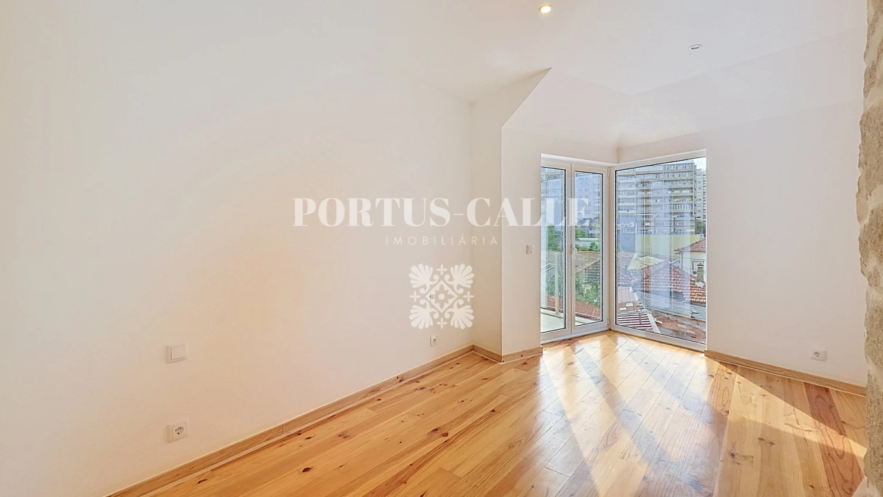 Moradia T2 para Venda em Mafamude e Vilar do Paraíso Foto 16