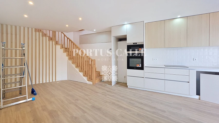 Moradia T2 para Venda em Mafamude e Vilar do Paraíso Foto 3