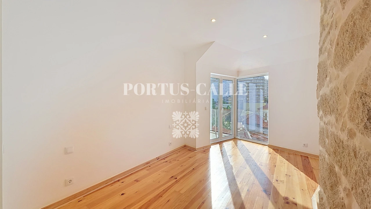 Moradia T2 para Venda em Mafamude e Vilar do Paraíso Foto 9