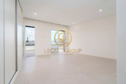 Apartamento T3 para Venda em Quarteira