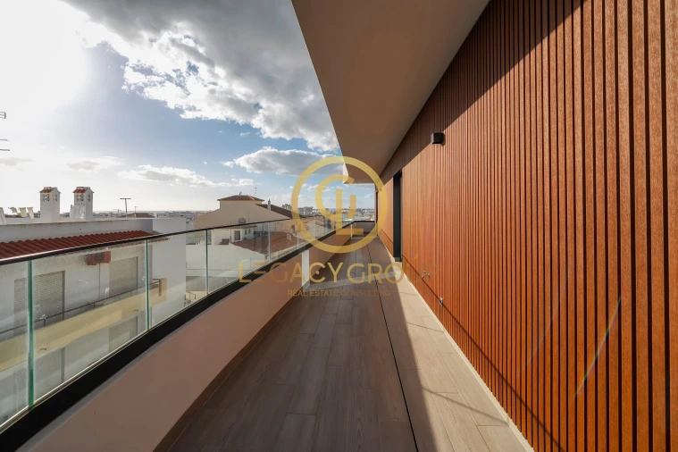 Apartamento T3 para Venda em Quarteira Foto 16