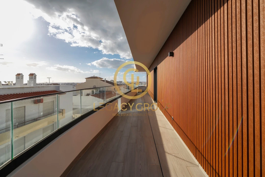 Apartamento T3 para Venda em Quarteira Foto 16