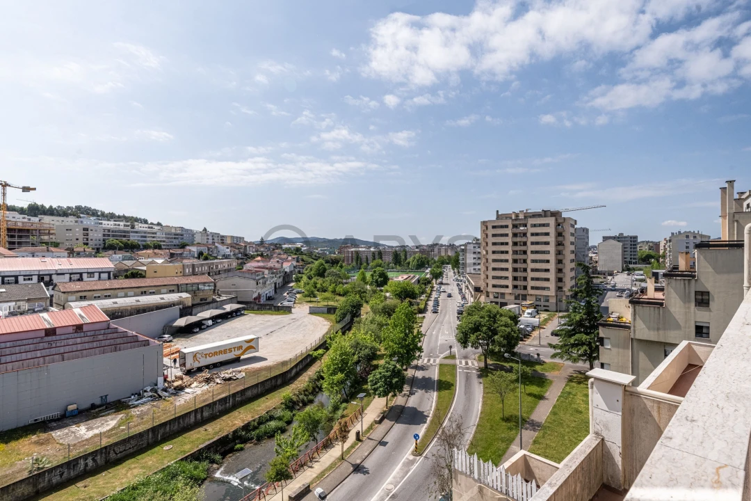Apartamento T2 para Venda em Braga (São José de São Lázaro e São João do Souto) Foto 14