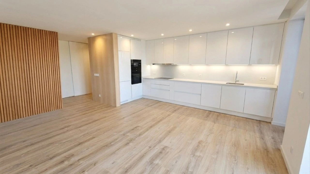 Apartamento T3 para Venda em Esgueira Foto 1