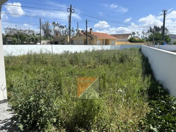 Moradia T3 para Venda em Marrazes e Barosa