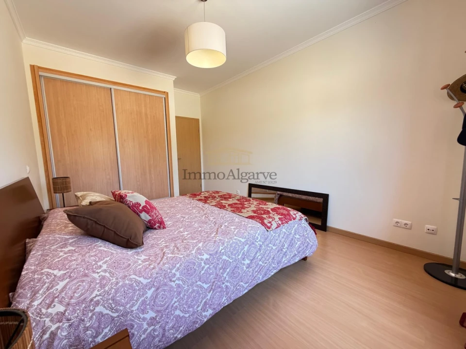 Apartamento T1 para Venda em Ferreiras Foto 20