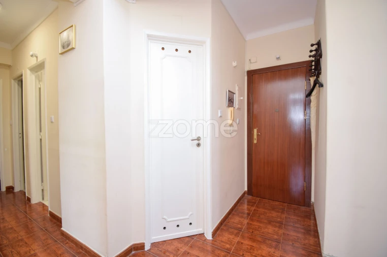 Apartamento T3 para Venda em Vila Franca de Xira Foto 2