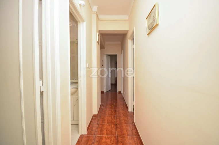 Apartamento T3 para Venda em Vila Franca de Xira Foto 4