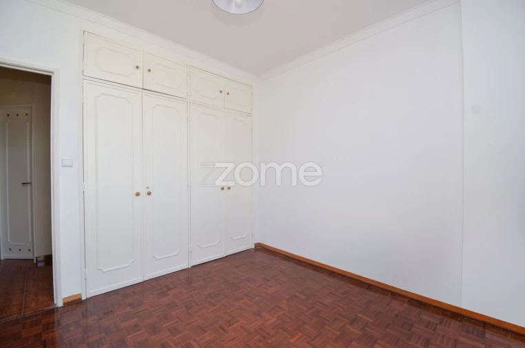 Apartamento T3 para Venda em Vila Franca de Xira Foto 11