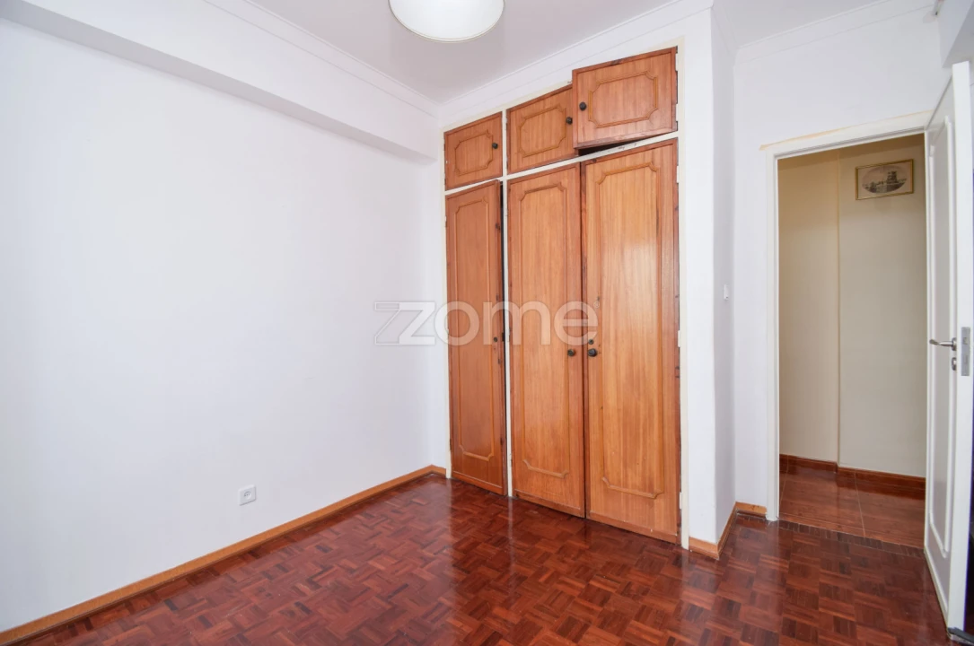 Apartamento T3 para Venda em Vila Franca de Xira Foto 9