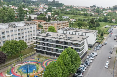 Apartamento T3 para Arrendamento em Nogueiró e Tenões