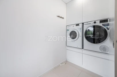 Apartamento T3 para Arrendamento em Nogueiró e Tenões