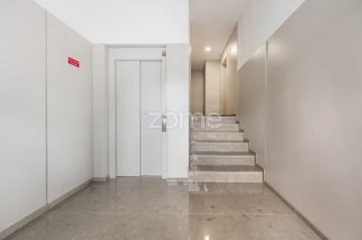 Apartamento T3 para Arrendamento em Nogueiró e Tenões