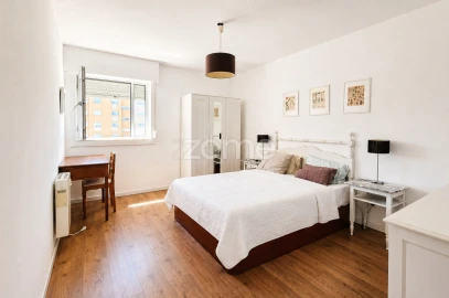 Apartamento T2 para Venda em Ramalde
