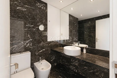 Apartamento T2 para Venda em Ramalde