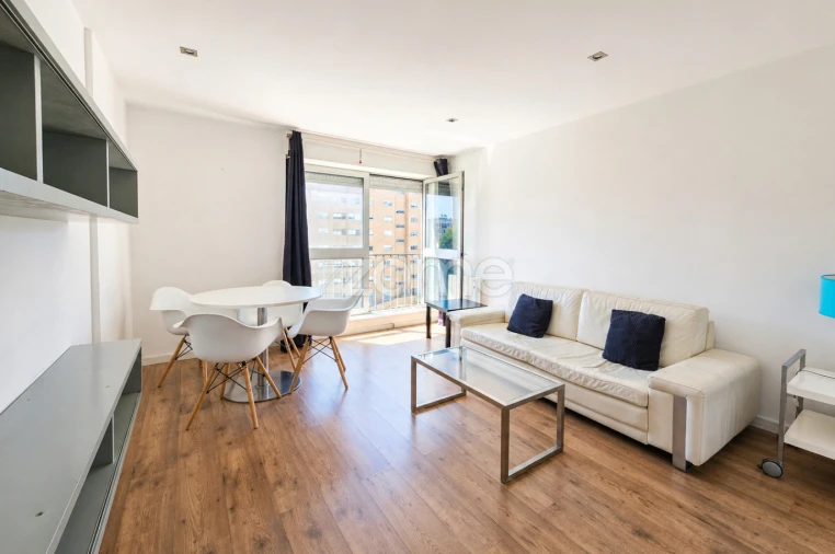 Apartamento T2 para Venda em Ramalde Foto 14