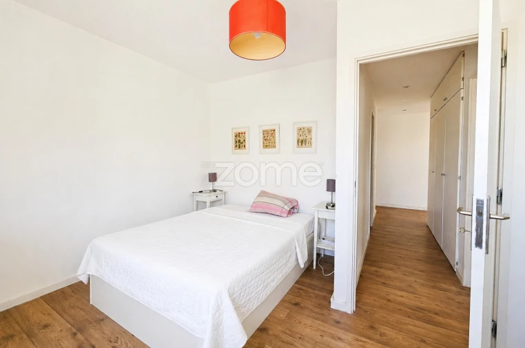 Apartamento T2 para Venda em Ramalde Foto 24