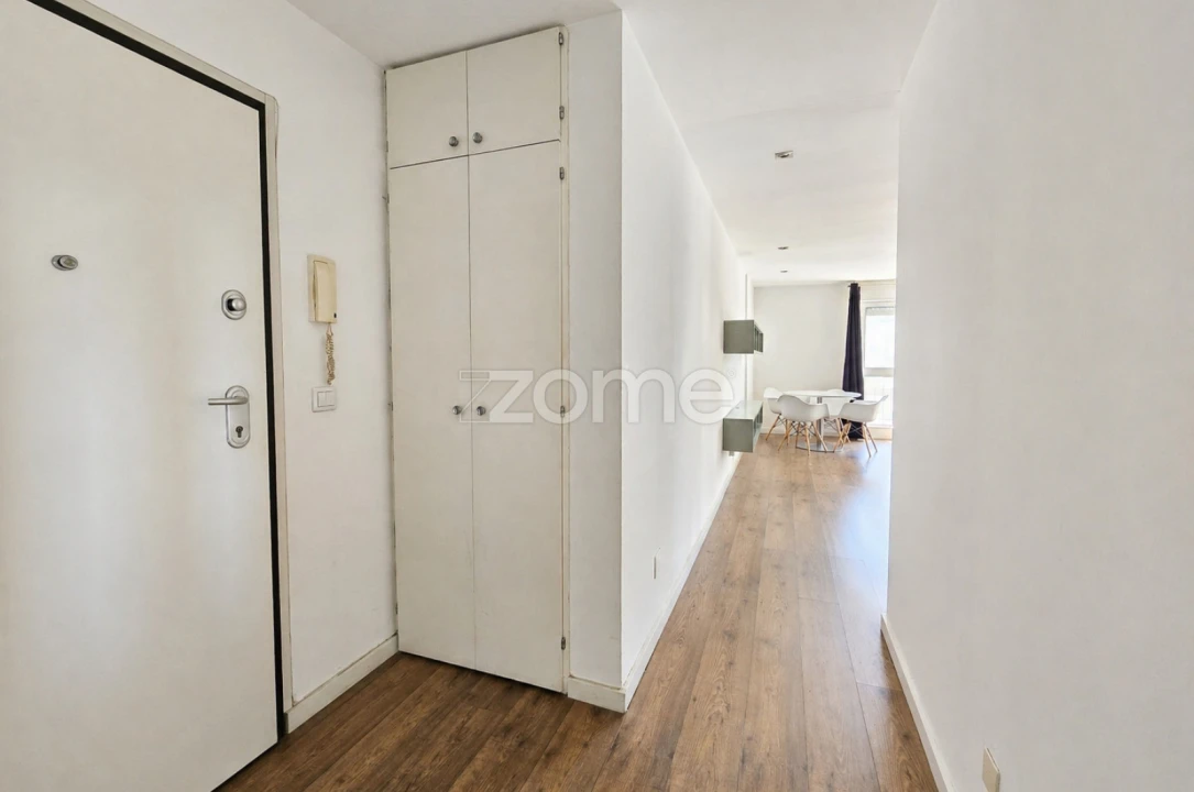 Apartamento T2 para Venda em Ramalde Foto 13