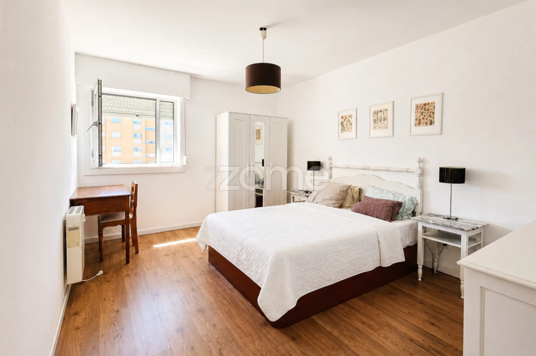Apartamento T2 para Venda em Ramalde Foto 22