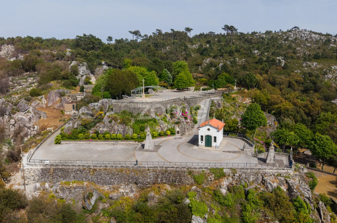 Moradia T4 para Venda em Belinho e Mar Foto 47