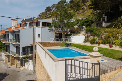 Moradia T4 para Venda em Belinho e Mar