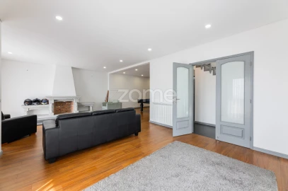 Moradia T4 para Venda em Belinho e Mar