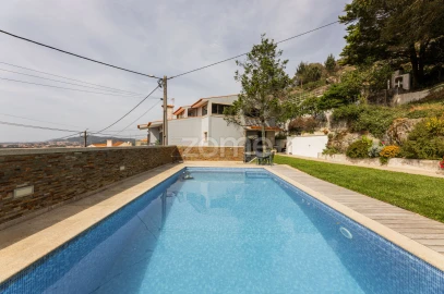 Moradia T4 para Venda em Belinho e Mar