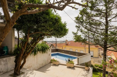 Moradia T4 para Venda em Belinho e Mar