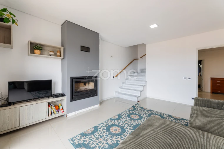 Moradia T4 para Venda em Belinho e Mar Foto 13