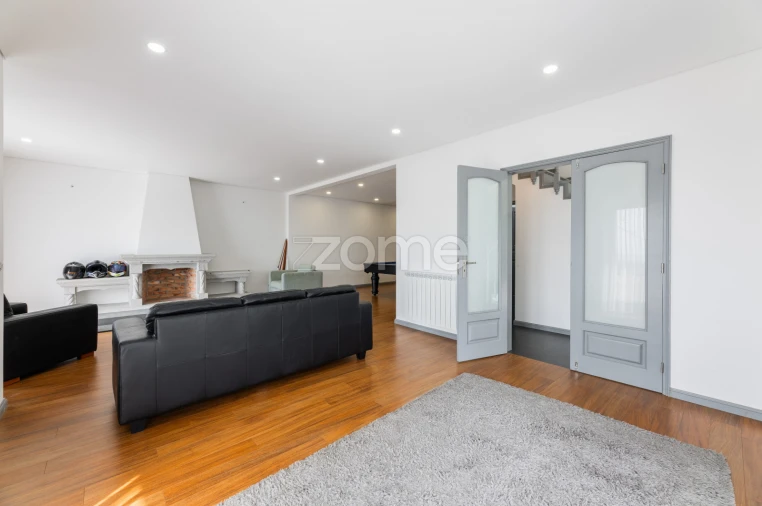 Moradia T4 para Venda em Belinho e Mar Foto 35