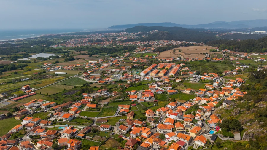 Moradia T4 para Venda em Belinho e Mar