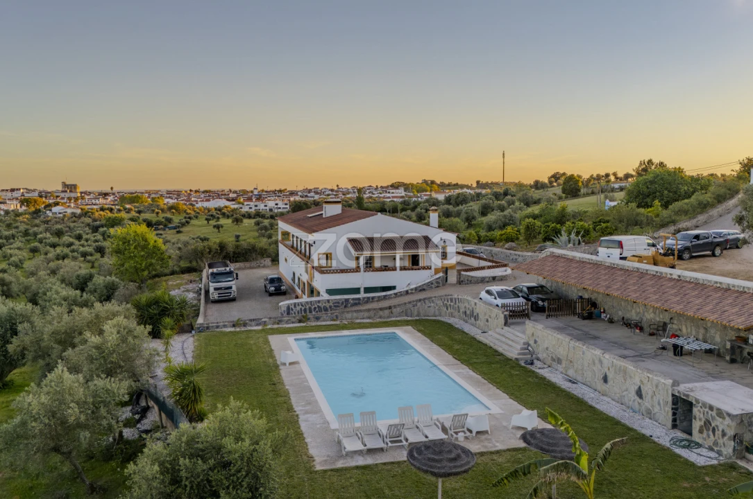 Quinta T5 para Venda em Redondo Foto 1