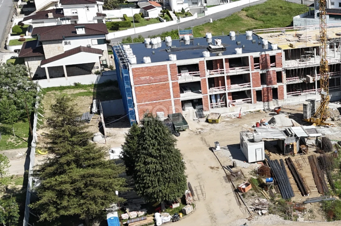 Apartamento T1 para Venda em Vila de Prado Foto 15