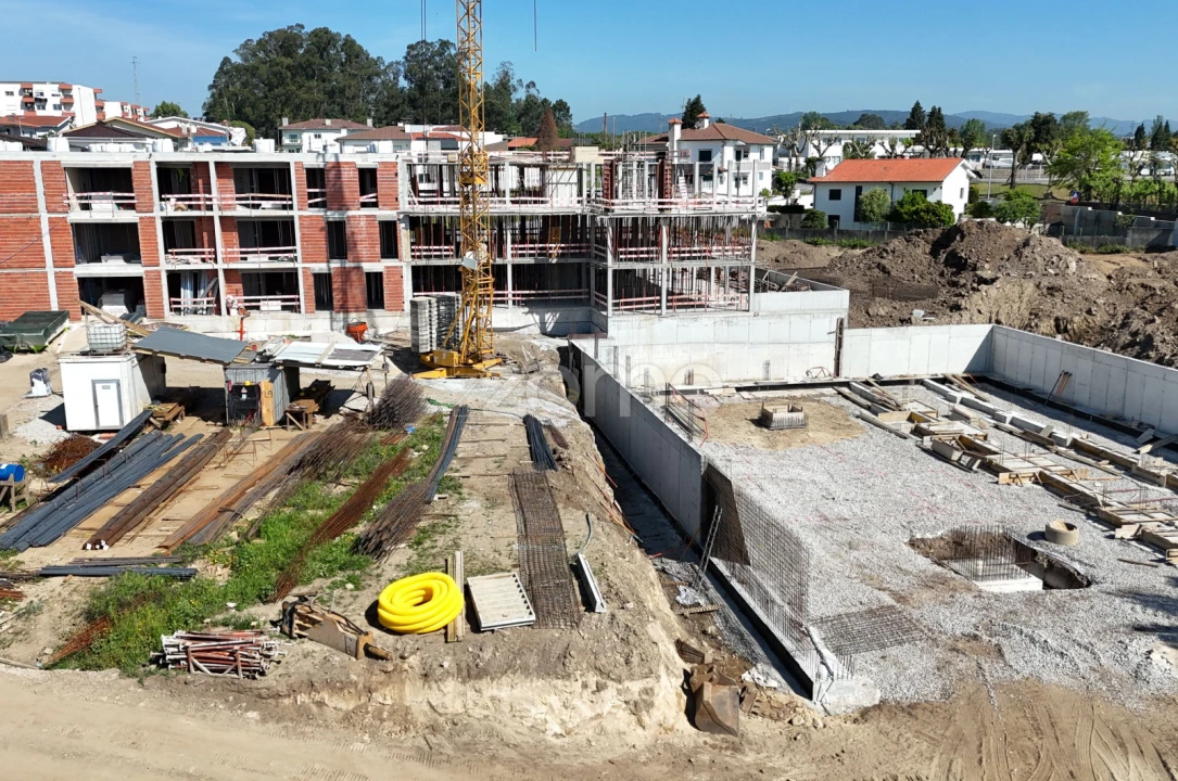 Apartamento T1 para Venda em Vila de Prado Foto 15