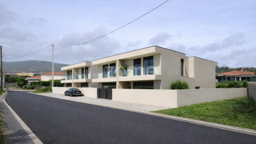 Moradia T3 para Venda em Silva