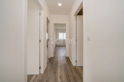 Apartamento T3 para Arrendamento em São Vicente (Braga)