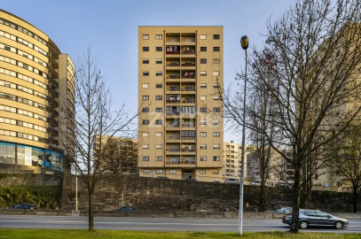 Apartamento T3 para Arrendamento em São Vicente (Braga)