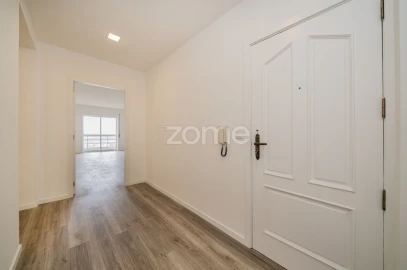 Apartamento T3 para Arrendamento em São Vicente (Braga)