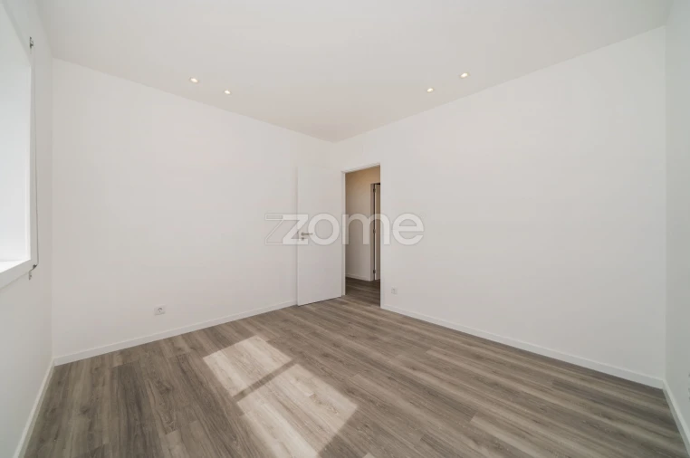 Apartamento T3 para Arrendamento em São Vicente (Braga) Foto 19