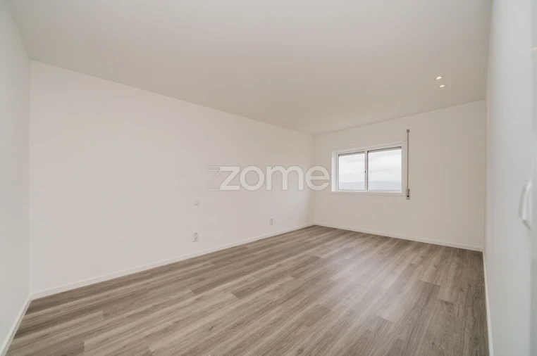 Apartamento T3 para Arrendamento em São Vicente (Braga) Foto 21