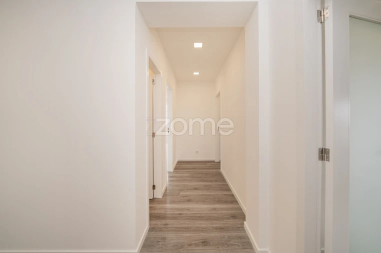 Apartamento T3 para Arrendamento em São Vicente (Braga) Foto 27