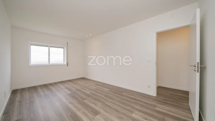 Apartamento T3 para Arrendamento em São Vicente (Braga)