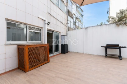 Apartamento T1 para Venda em Paranhos