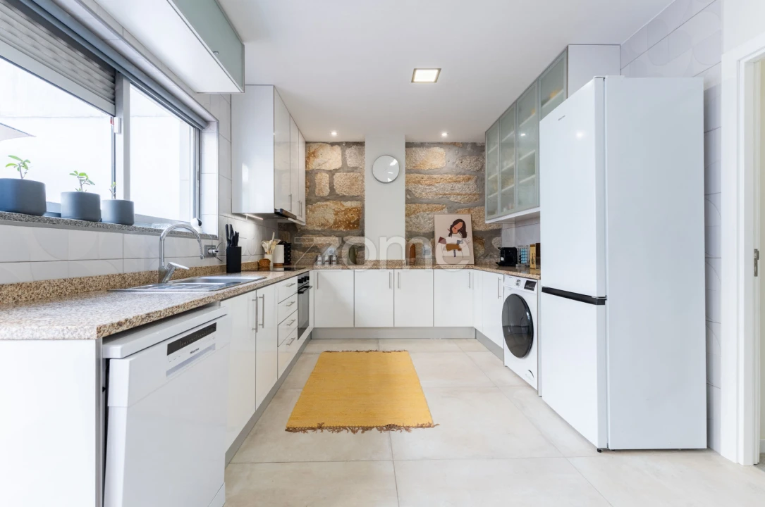 Apartamento T1 para Venda em Paranhos Foto 8