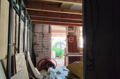 Moradia T3 para Venda em Paranhos