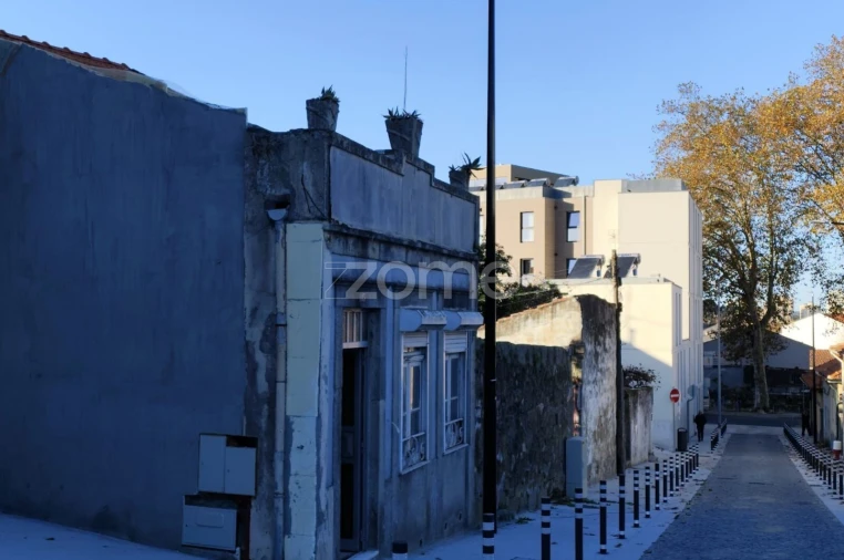 Moradia T3 para Venda em Paranhos Foto 19